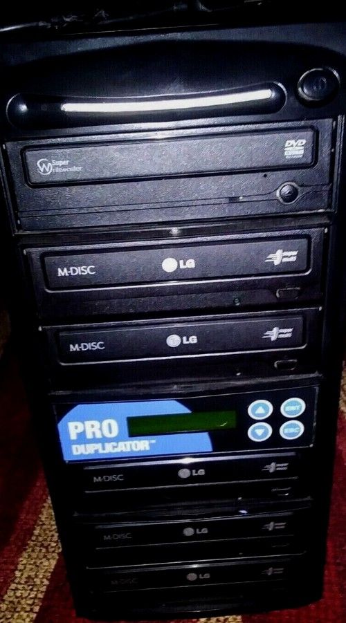 LG PRO DUPLICATOR/ Burner w/LG BD Rewriter Drives Speedwriter