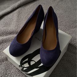 Women’s Shoe