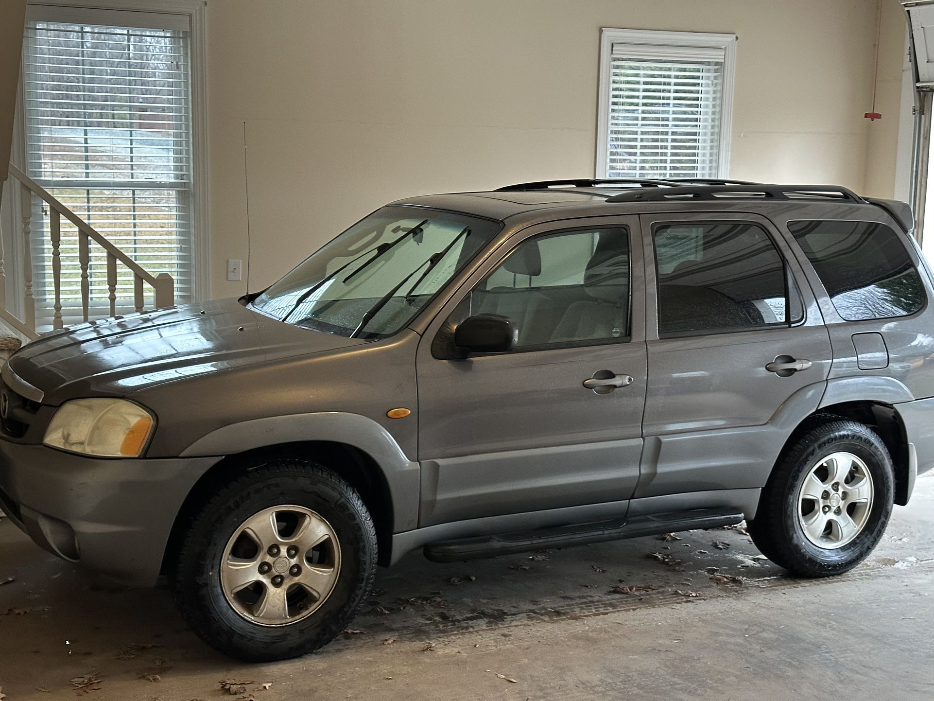 2002 Mazda Tribute