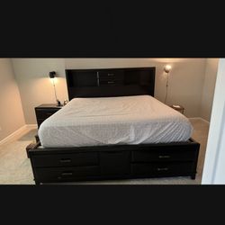 King Bedroom Set