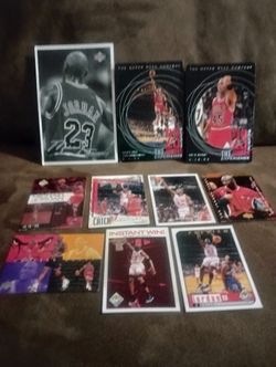 Lot Of 10 Michael Jordan Basketball Cards