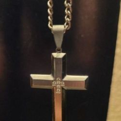 TAKING BEST OFFER. Stainless Steel Cross Pendant and Necklace with Diamond Cross Design, Great Condition. Taking Best Offer. 