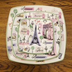 Paris Dishes