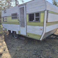 23' 1975 Kit Companion Camper Trailer 