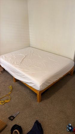 Free like new bedroom furniture and mattress