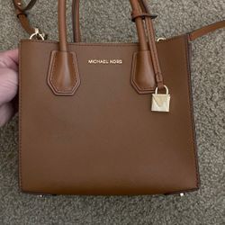 Michael Kors Leather Bag 