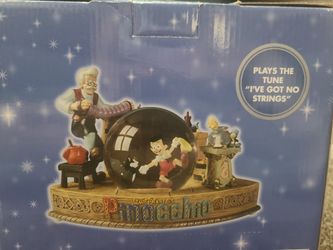 RARE! Disney's Geppetto's Workshop Pinocchio Snowglobe!