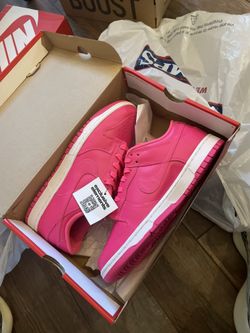 Nike Dunks New Pink Size 10 1/2 