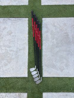 Cobra Darkspeed Iron Set G-7