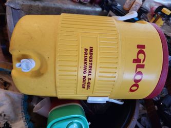 Bote para agua