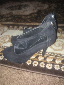 Heels size 7 1/2