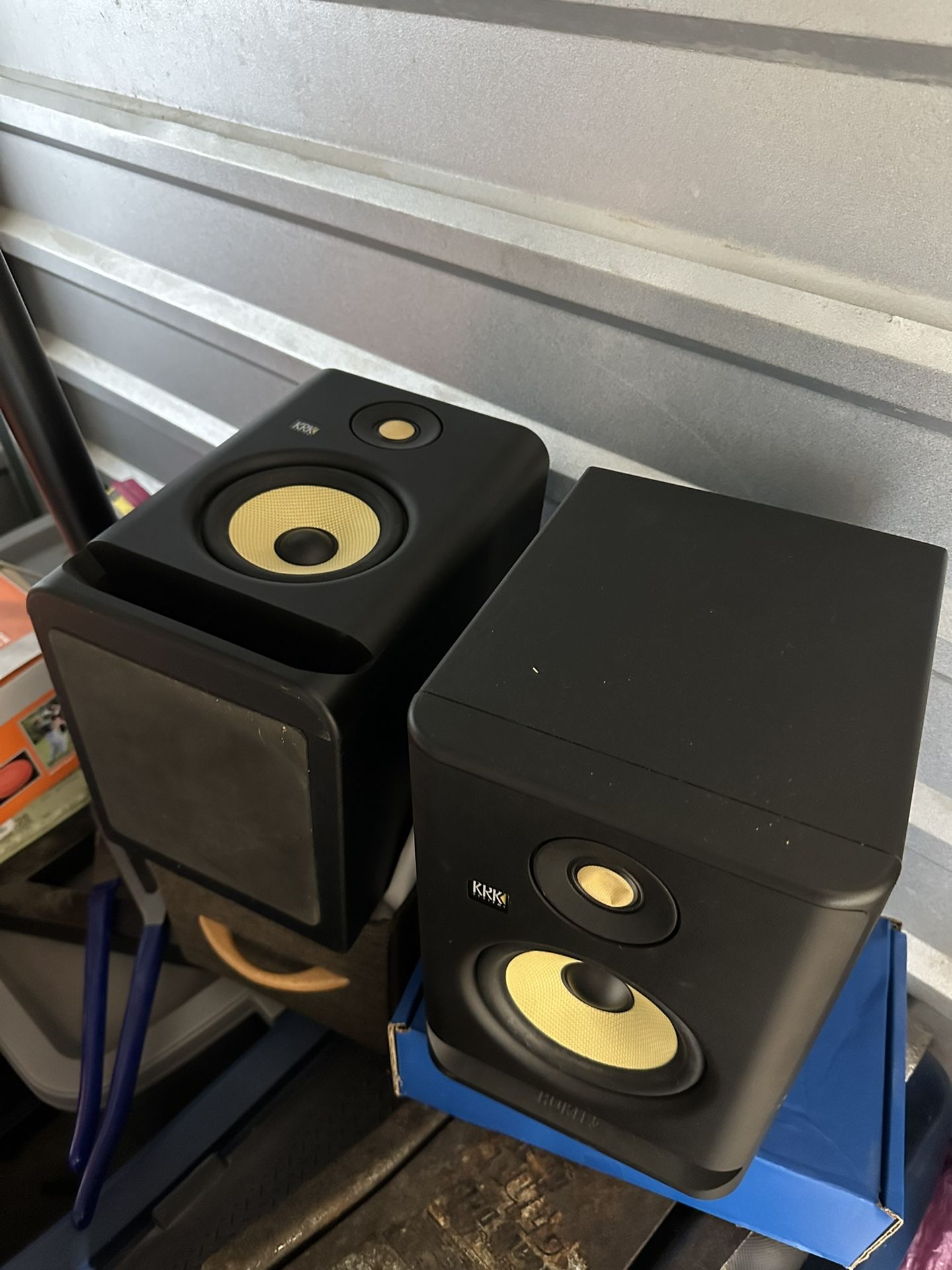 Krk Monitors W/ Stands