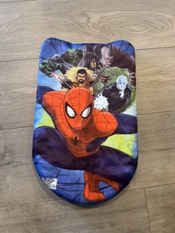 Spiderman Kickboard 17.5" x 9.25"
