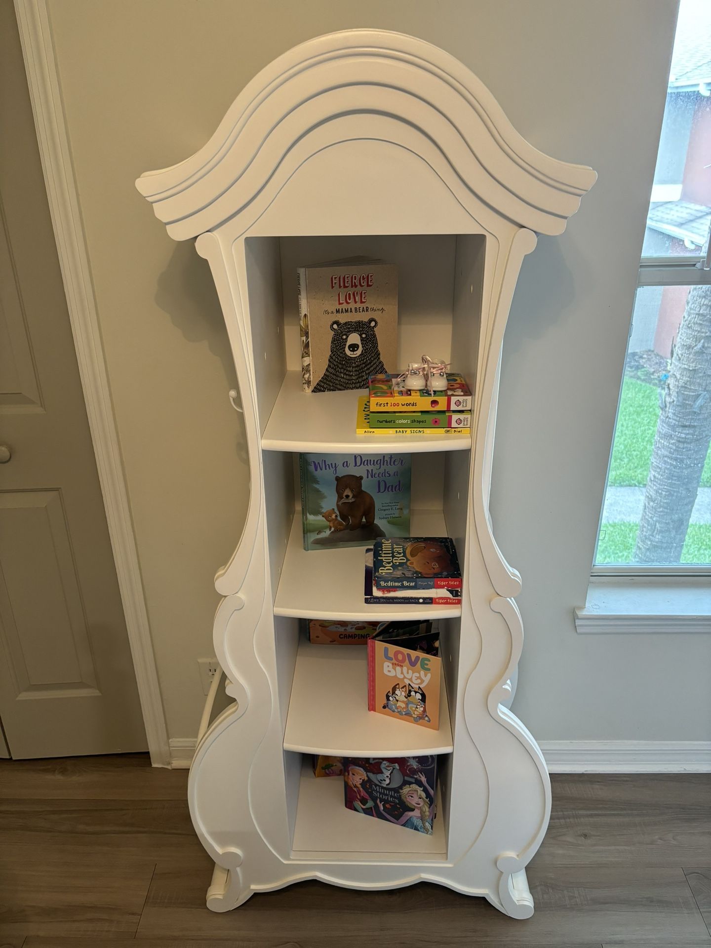 Disney Princess Bookcase