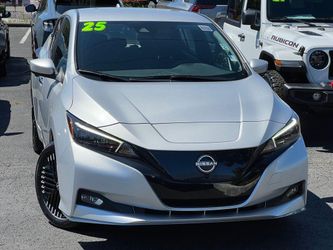 2025 Nissan LEAF