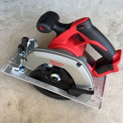 Milwaukee M18 6 1/2 Inch Circular Saw 
