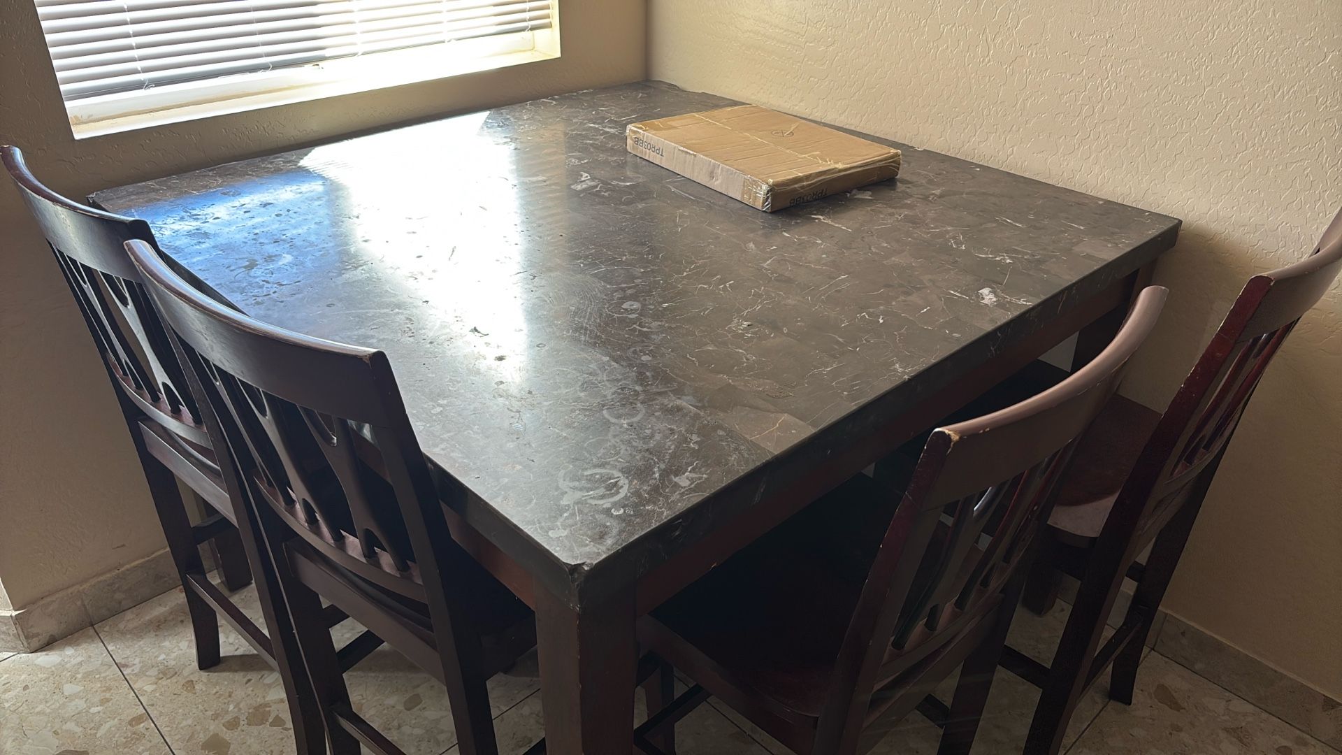 Kitchen Table 