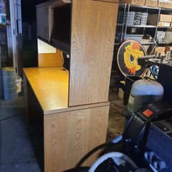Desk With Uper Cabinet With Light