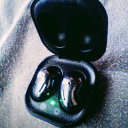 Galaxy Buds