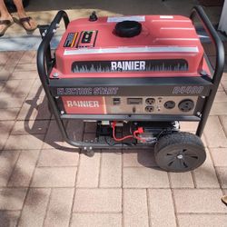 Rainier R4400 Home Generator With Electric Start