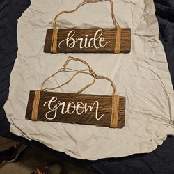 Wood Bride And Groom Plaque Placeholder Namebadge Wedding 
