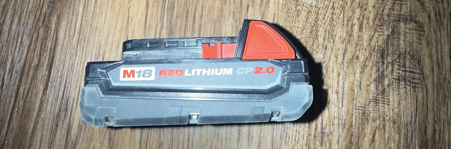 Milwaukee M18 18-Volt 2.0 Ah Lithium-lon Compact Battery