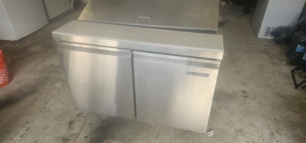 Sir Lawrence Sandwich Station 2 Door