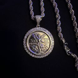 Gold Plated Thick Rope with Pendant 