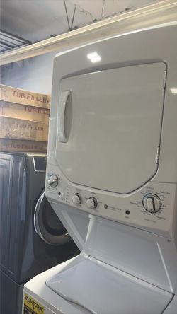 GE Stacked Washer Dryer Unit ELECTRIC