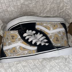 TRIPPY HEARTS SK8-Hi VANS  🩷🤎
