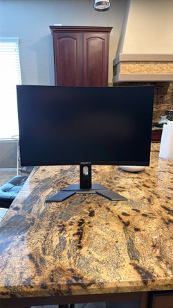 27” Gigabyte curved monitor