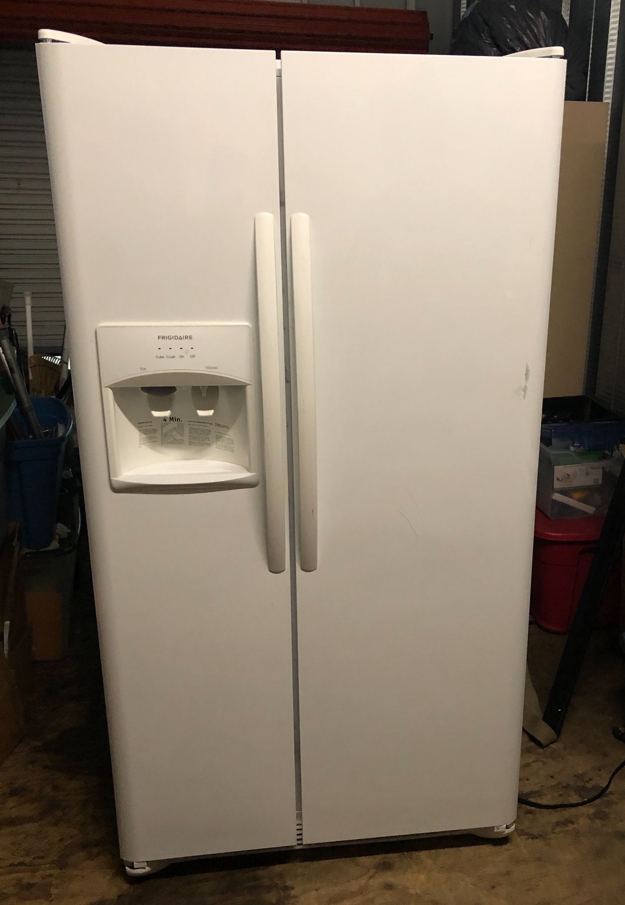 Refrigerator