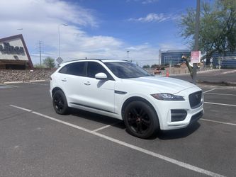 2018 Jaguar F-Pace