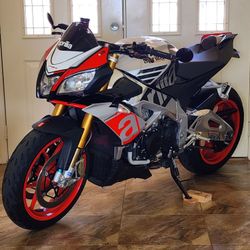2016 Aprilia Tuono v4 1100 factory