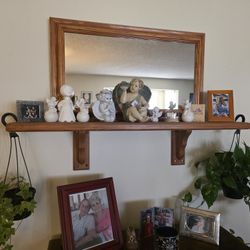 Shelf/ Mirror