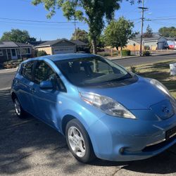 2011 Nissan Leaf 