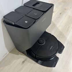 Roborock S8 Pro Ultra Robot Vacuum and Mop