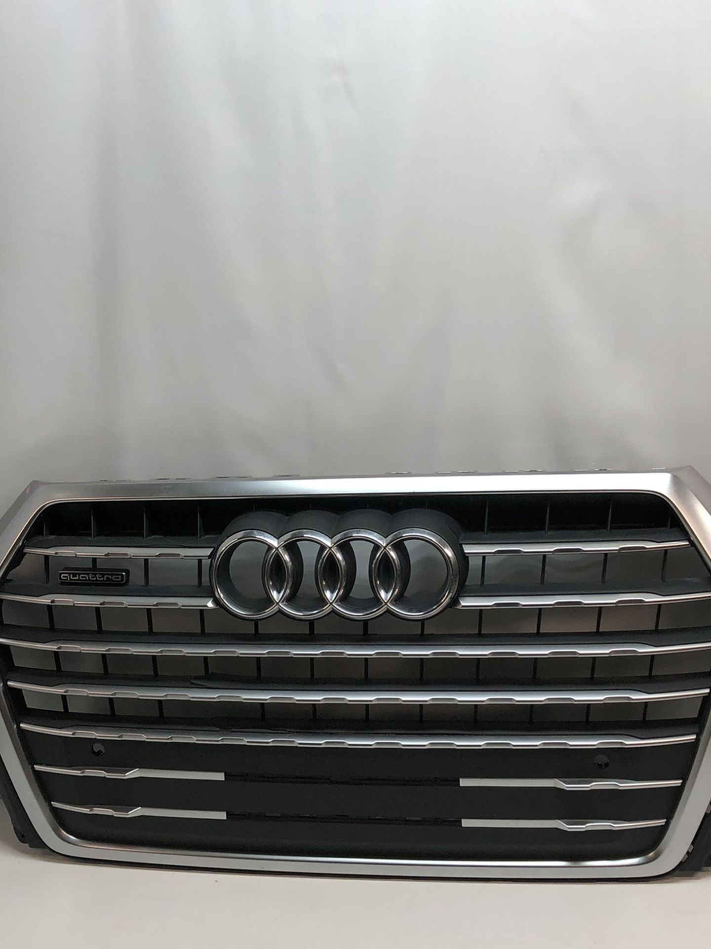 2017-2019 Audi Q7 Grill Grille Quatro 