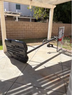 FREE LIFETIME BASKETBALL HOOP