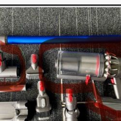 Dyson V11 