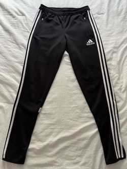 Adidas women’s pants (size S)