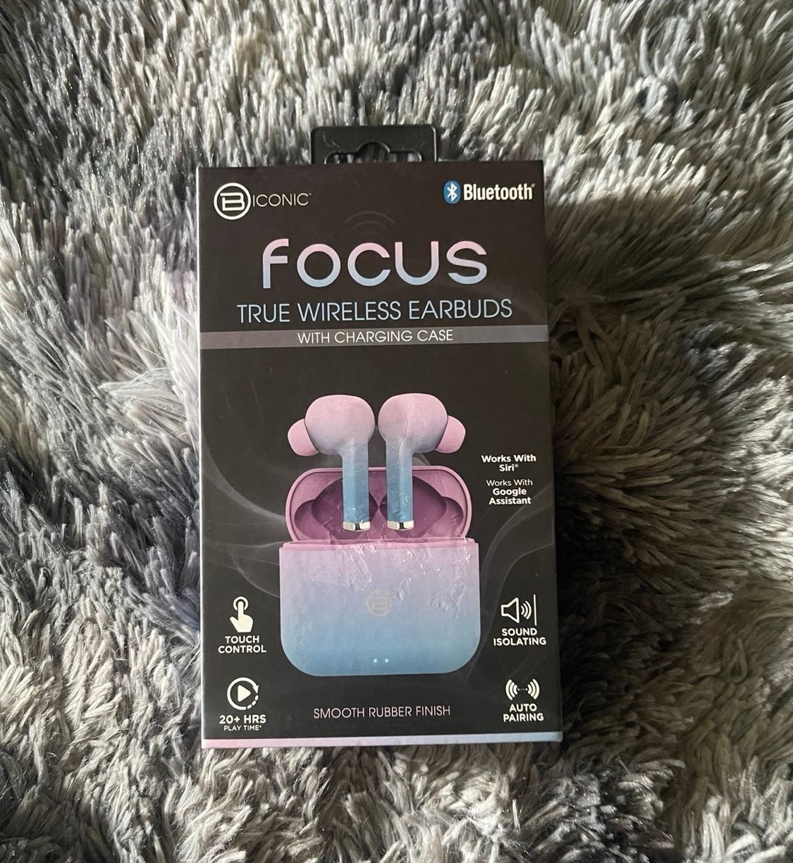 Bluetooth wireless earbuds with charging case