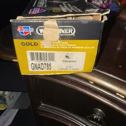 2000-2006 Chevy Tahoe Front Or Rear Brake Pads 