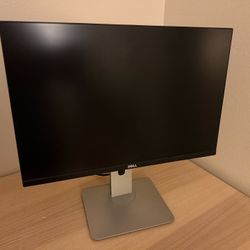 Dell UltraSharp U2415 24" Monitor - Extra Vertical Space  (16:10)