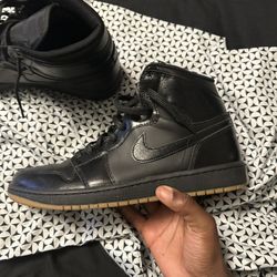 Air Jordan 1 Gum Bottom