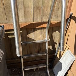 Pool Ladder