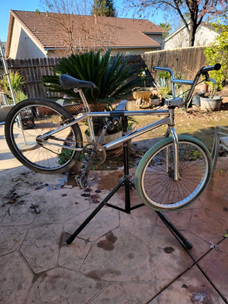 24 inch redline bmx bike