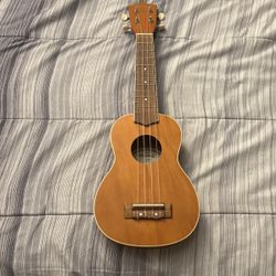 Mitchell ukulele