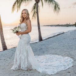 Gorgeous wedding dress