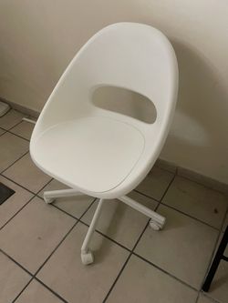 White Swivel Desk Chair with Casters